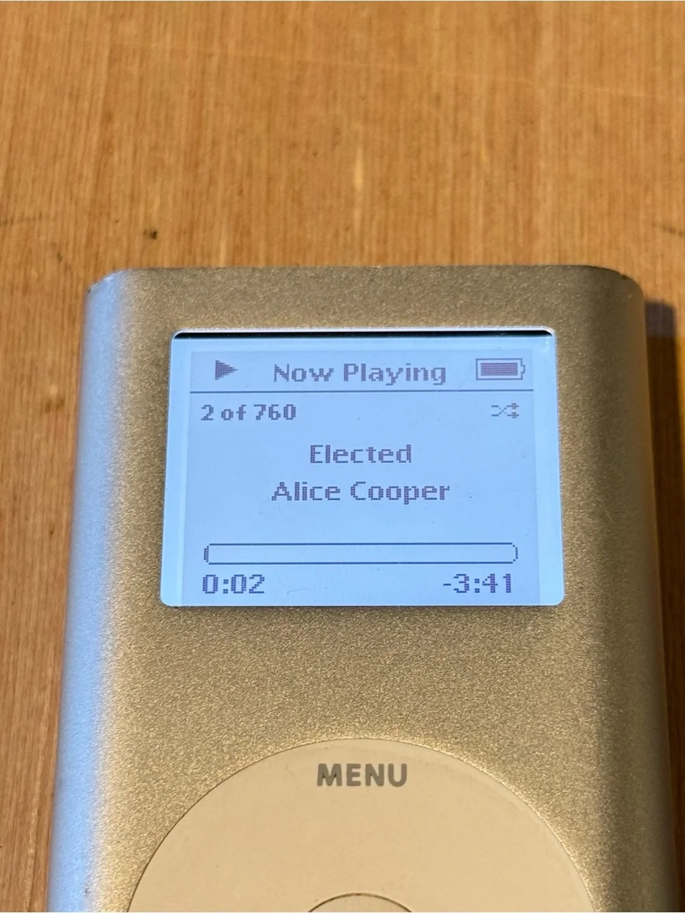 iPod Mini 1st Gen Model:A1051 4GB Silver Tested Good w/760 Song Read Info Below!